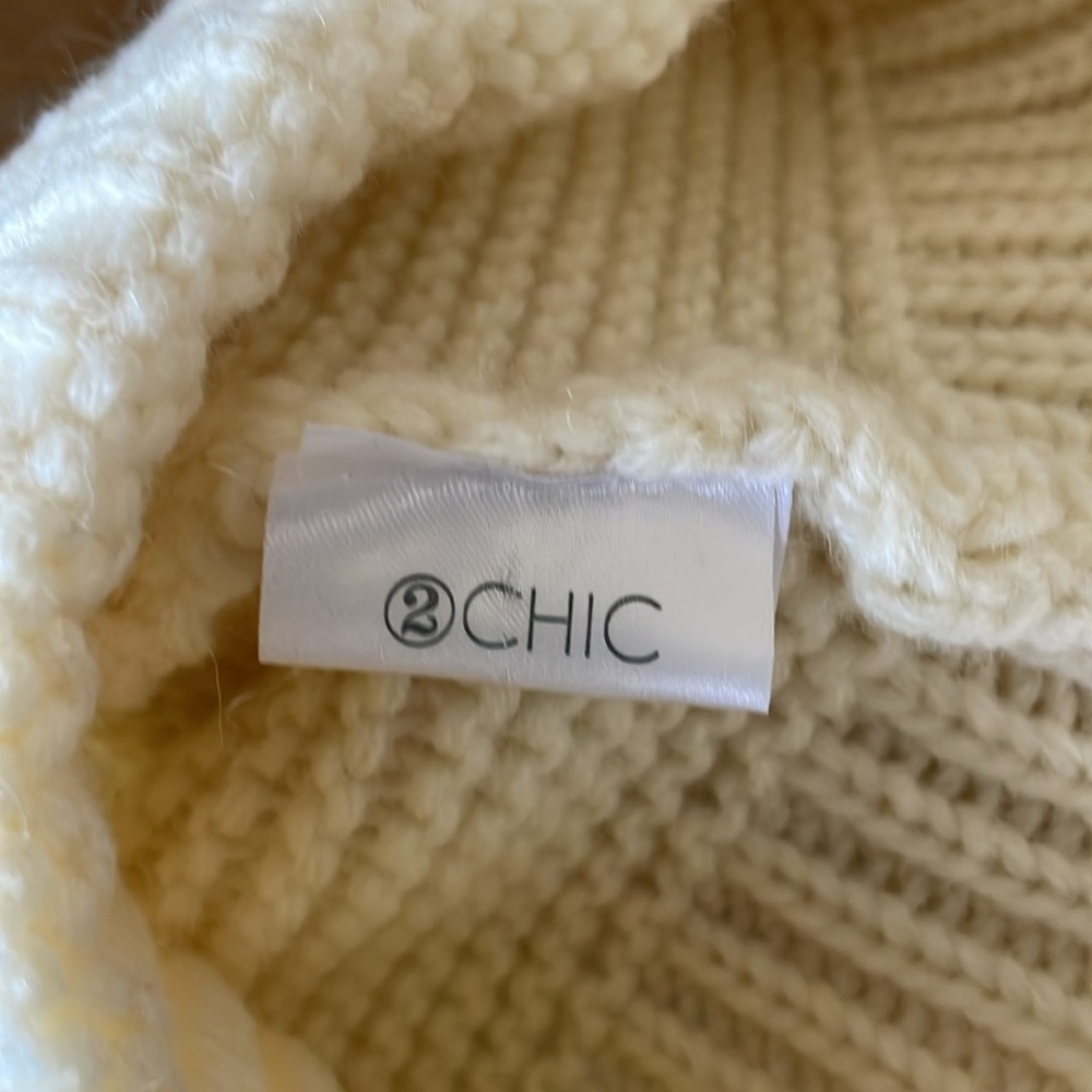 Winter hat - Picture 3 of 4